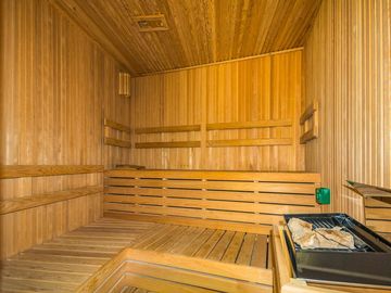 3 AMBIENTES BALCON 2 COCHERAS/BAULER TORRE SELENE