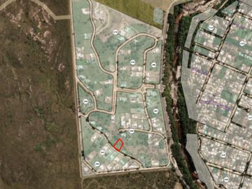 VENTA LOTE EN ALTOS DE CARLOS PAZ BARRIO CERRADO