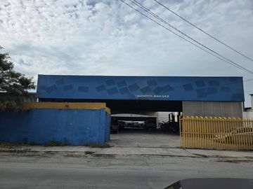 TERRENO EN RENTA EN AVENIDA RUIZ CORTINES, GUADALUPE.