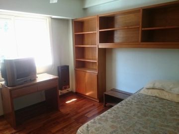 Piso de 4 Amb. a la calle con cochera, balcon, toilette, sala de planchado, Dep. Scio, Lavadero.
