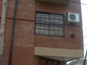 TRIPLEX A ESTRENAR