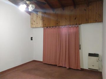 Vaquerapropiedades Vende PH en Planta Alta Al Frente, en Victoria, San Fernando.