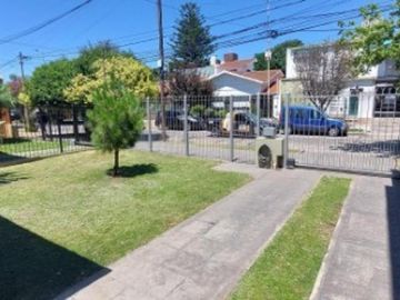 VENTA CASA 3 AMBIENTES MAS PH 3 AMBIENTES