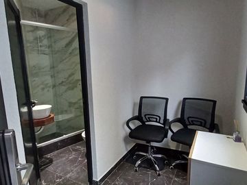 ALQUILER DE OFICINA, LANUS O.