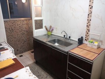 Excelente departamento de 2 ambientes. Apto profesional