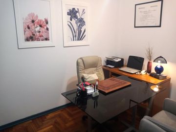 Excelente departamento de 2 ambientes. Apto profesional