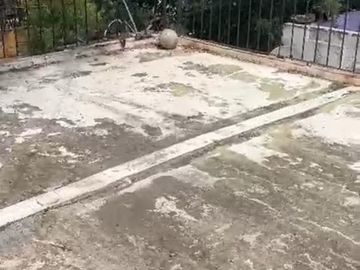 Venta Casa 4 Ambientes -A Reciclar - Con Cochera