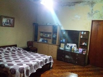 Venta de Casa 4 dormitorios, Pompeya.