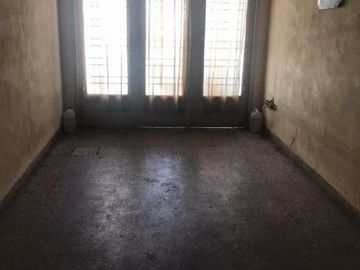 VENTA EN JOSÉ LEON SUAREZ - barrió villa Eugenio Necohea- PH AL FONDO CON ENTRADA DE AUTO - 3 ambientes  y terraza CONSULTAS AL 4763-0904 / 4765-4181-