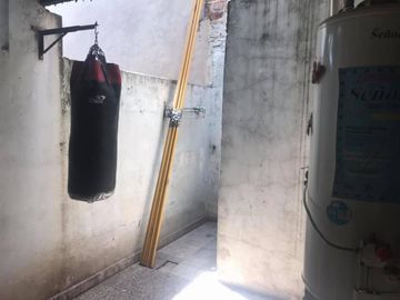 VENTA EN JOSÉ LEON SUAREZ - barrió villa Eugenio Necohea- PH AL FONDO CON ENTRADA DE AUTO - 3 ambientes  y terraza CONSULTAS AL 4763-0904 / 4765-4181-
