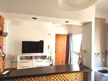 IMPECABLE 2 AMBIENTES APTO PROFESIONAL