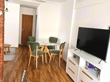 IMPECABLE 2 AMBIENTES APTO PROFESIONAL