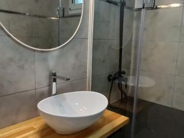 3 amb. con cochera. Edificio con SUM en venta. LANUSITA. Lanús O. APTO CREDITO.