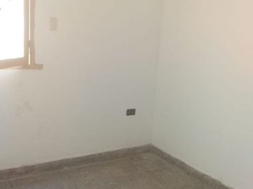 CASA PH DE 3 AMBIENTES EN VENTA - MORON CENTRO