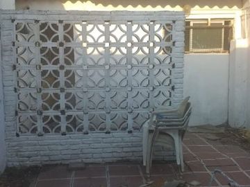 CASA PH DE 3 AMBIENTES EN VENTA - MORON CENTRO