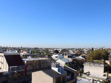 EXCELENTE DEPARTAMENTO DE 4 AMBIENTES piso 1. . EN VILLA BOSCH