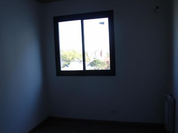EXCELENTE DEPARTAMENTO DE 4 AMBIENTES piso 1. . EN VILLA BOSCH
