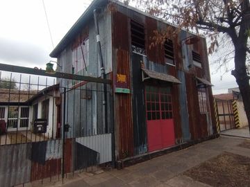 Casa 4 Ambientes + Local EN VENTA, Av. Ratti 3400, Ituzaingó. Gran Oportunidad
