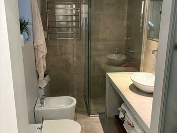 SE VENDE DPTO 4 AMBIENTES RECICLADO EN PALERMO