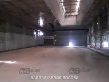 Barbaro Vende magnifica propiedad comercial en San Martin en Centro