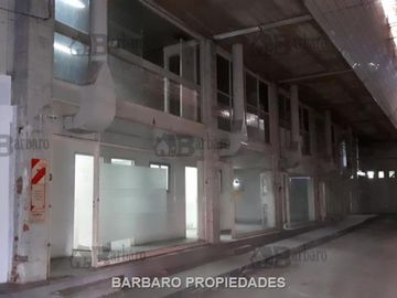 Barbaro Vende magnifica propiedad comercial en San Martin en Centro
