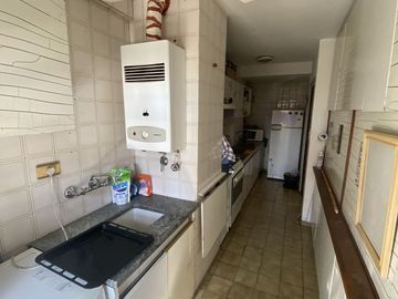 VENTA departamento 2 dormitorios AMOBLADO en Nueva Cordoba Con cochera
