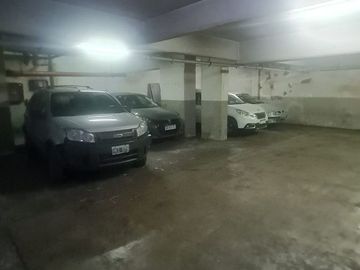 EXCELENTE DEPTO 3 AMBIENTES CON COCHERA CUBIERTA EN BELGRANO