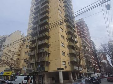 EXCELENTE DEPTO 3 AMBIENTES CON COCHERA CUBIERTA EN BELGRANO