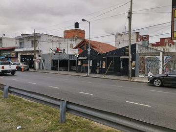 ALQUILER - PREDIO DE 600 M2 - OPORTUNIDAD COMERCIAL - INMUEBLE APTORUBRO VARIOS