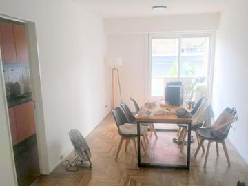 Muy buen tres ambientes en venta en el corazón de Belgrano