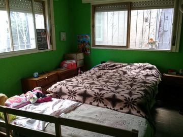 Casa en venta a refaccionar