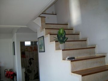 3 AMBIENTES EN DUPLEX AL CONTRAFRENTE CON 2 BAÑOS COMPLETOS