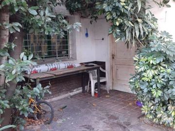 CASA PH DE 3 AMBIENTES EN VENTA - MORON CENTRO