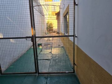SE ALQUILA DEPOSITO EN MATADEROS
