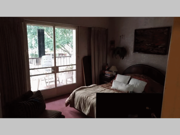 Semipiso en Venta en Parque Chacabuco 4 ambientes 82 m2 + balcón, 1° piso en complejo - Curapaligüe 800