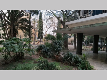 Semipiso en Venta en Parque Chacabuco 4 ambientes 82 m2 + balcón, 1° piso en complejo - Curapaligüe 800