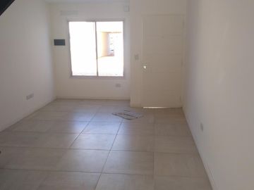 Hermoso Duplex 3 Amb. A estrenar Ituzaingó Norte