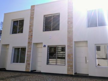 Hermoso Duplex 3 Amb. A estrenar Ituzaingó Norte