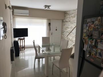 DUPLEX 3 AMB C/GARAGE 300m estacion *APTO CREDITO*