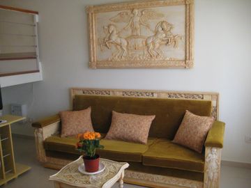 GRAN OPORTUNIDAD  VENTA DE EXCELENTE DÚPLEX DE CATEGORÍA UBICADO EN EL RESIDENCIAL BARRIO SANTA RITA