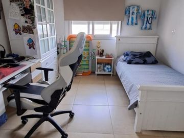 Tres ambientes de categoría en venta