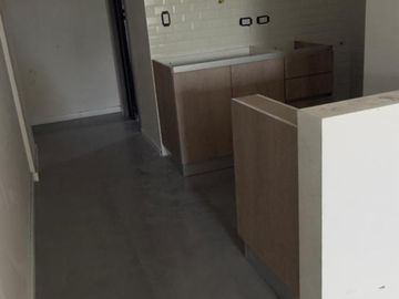 Estrenar en Floresta: 1 y 2 Ambientes con Balcón