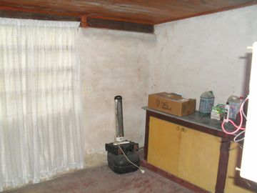Chalet De 2 Amb. Con 672 M² De Parque! - (ref.2115)