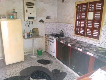 Chalet De 2 Amb. Con 672 M² De Parque! - (ref.2115)