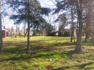 Chalet De 2 Amb. Con 672 M² De Parque! - (ref.2115)