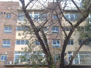 VENTA VA. URQUIZA A ESTRENAR PILETA PARRILLA 3 AMB 78m2 SUM PUERTA BLINDADA AMUEBLADO CUADRO