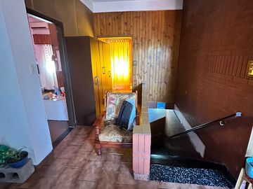 VENTA - CASA MULTIFAMILIAR - TAPIALES - SOBRE AVDA. B. SUR MER