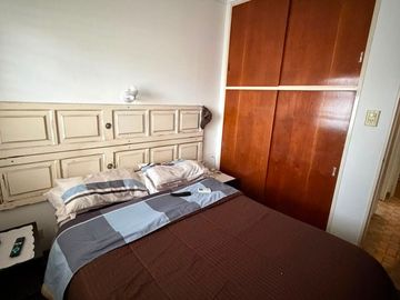CHALET EN 2 PLANTAS, SOBRE LOTE DE 10 X 20 DE 4 AMBIENTES.