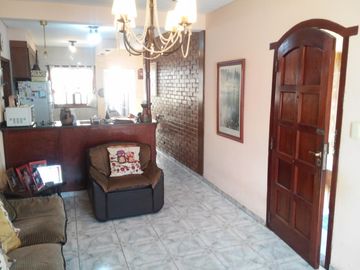 CASA DOS AMBIENTES APTA CREDITO ZONA VILLA BOSCH