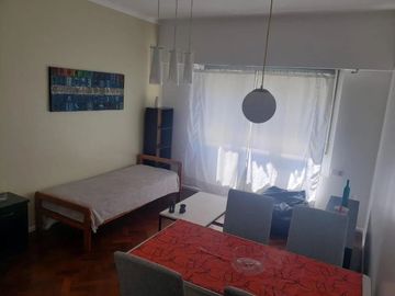 DOS AMBIENTES EN MONSERRAT